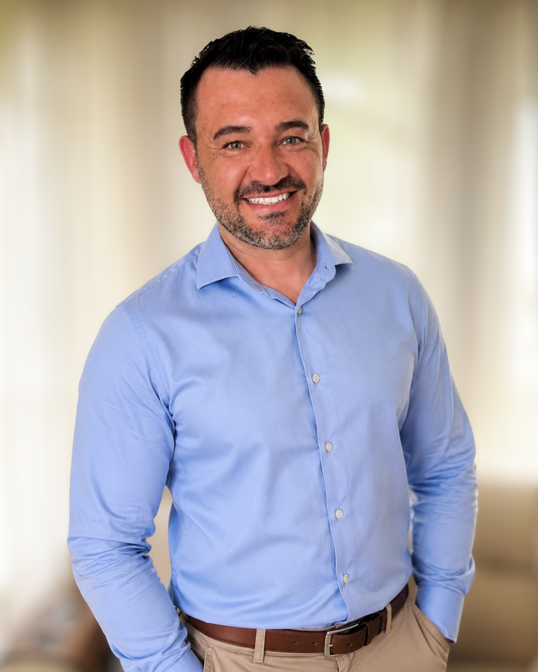 Retrato profissional do psicanalista especializado no atendimento de empresários e executivos